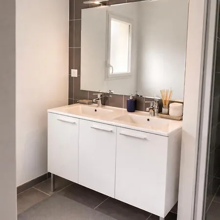 Appartement Moderne 5 Minutes De La