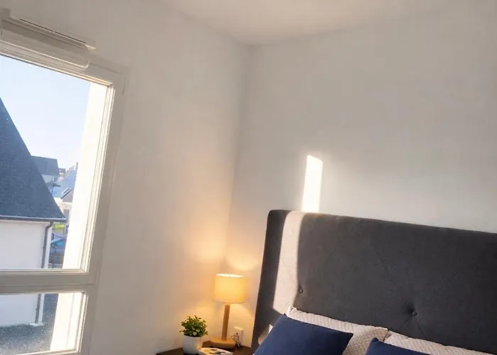 Moderne 5 Minutes De La Colleville-Montgomery